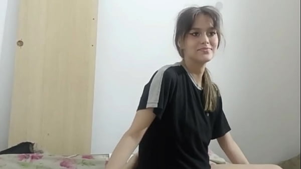 Ven hermanastro te enseñare como debes follar a tu novia! Aunque te gusta mas mi coño que el de ella! HISTORIA COMPLETA