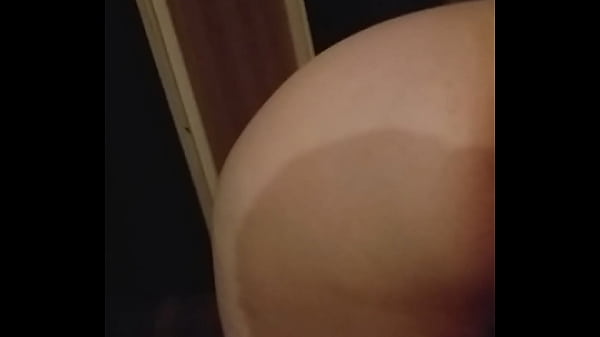 Daria wypina swój tyłeczek