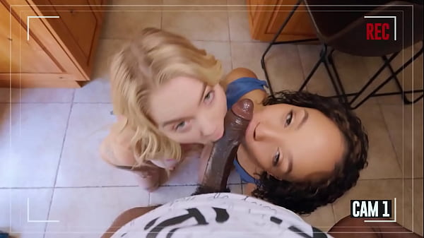 MOFOS – Lilu Moon Gets Excited To Receive Andrew’s Cum All Over Her Pussy And Tummy And Even Gets A Taste