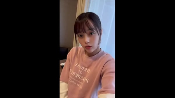 あんまり男性経験がない真面目な女子大生のオナニー。早く彼氏作って肉棒挿れたい…