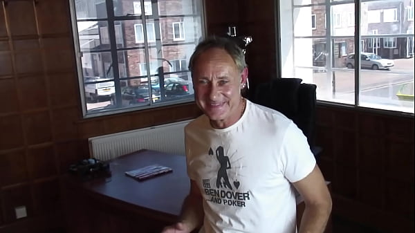 Wild MILF Bends Over For Anal During A Threeway Then Pushes Cum Out Her Ass