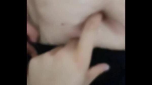 I love exploring a milf girl’s navel