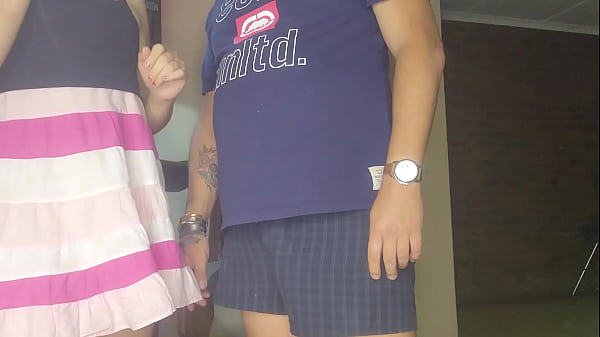 18 year old Accidental sex during kinky pussy rub & hot rubbing Cumshot