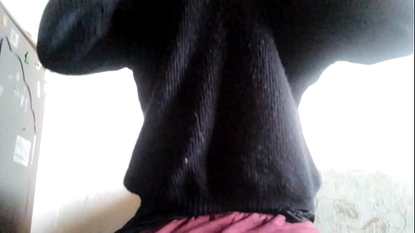 Maluma – Jalandomela y gimiendo