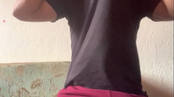 Maluma – moviendo mi verga mientras hago un deber