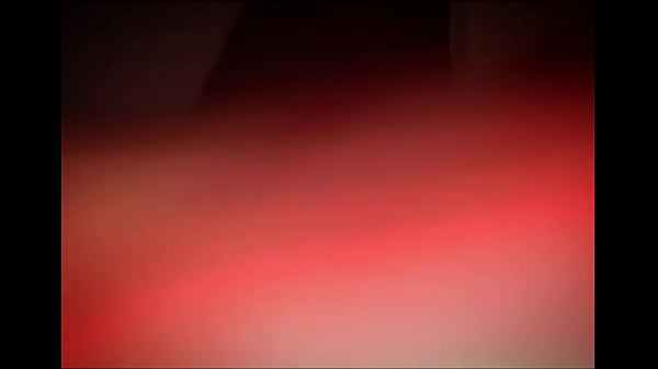 Maluma – Poses sexy con gemidos de fondo