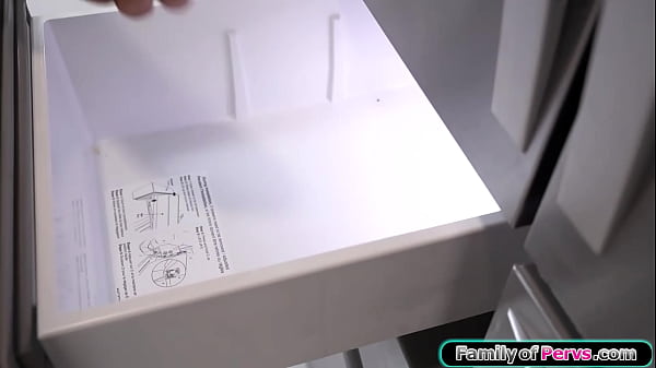 Do you want to fertilize my eggs stepdad