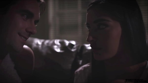 Uncle, I want you to slide it in me