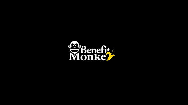 Dirty blonde – Shona River cums hard playing with her toys on the bed | Benefit Monkey