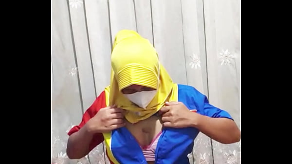 Gadis hijab indomaret masturbasi sebelum berangkat bekerja