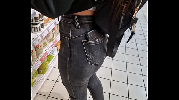 Encuentro a una chica en el super mercado y le ofresco 50 dollar para follarla